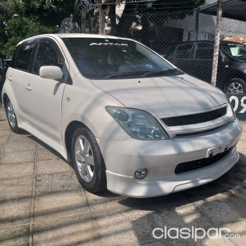 Toyota Ist 2002