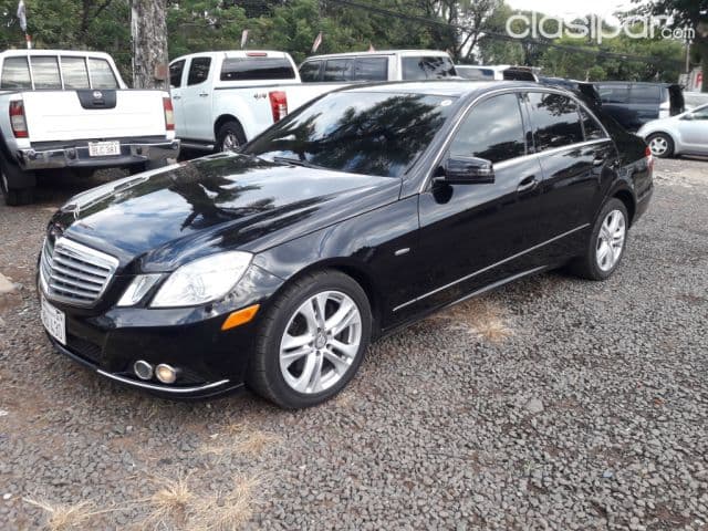 Mercedes-Benz E350 2011