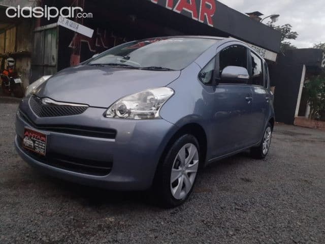 Toyota Ractis 2008