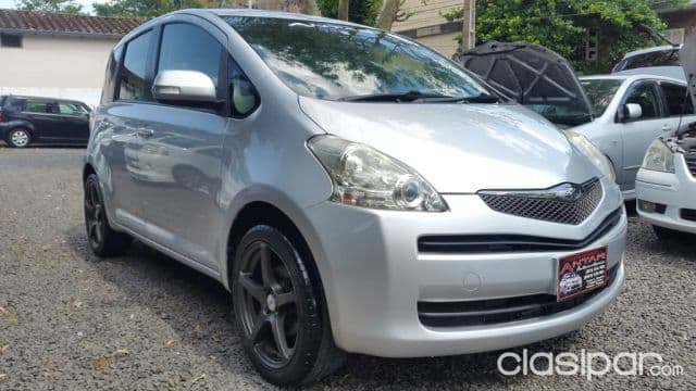 Toyota Ractis 2009
