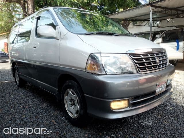 Toyota Hiace 2000