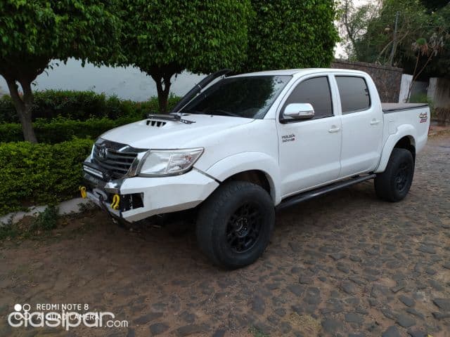Toyota Hilux 2015
