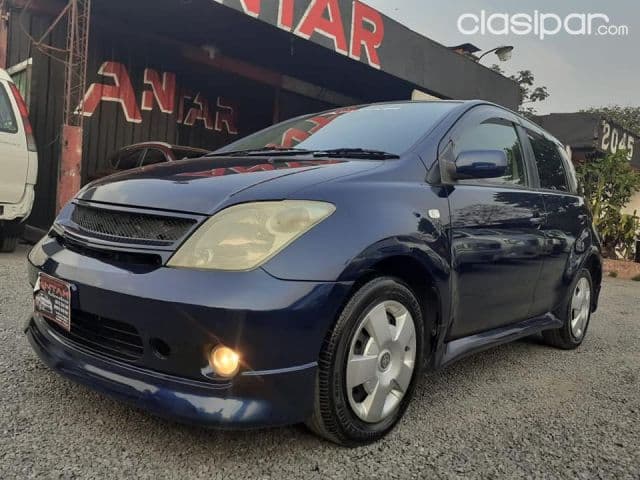 Toyota Ist 2002