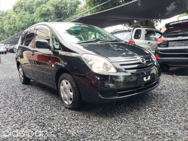 Toyota Spacio 2003