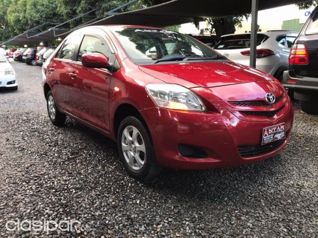 Toyota Belta 2006