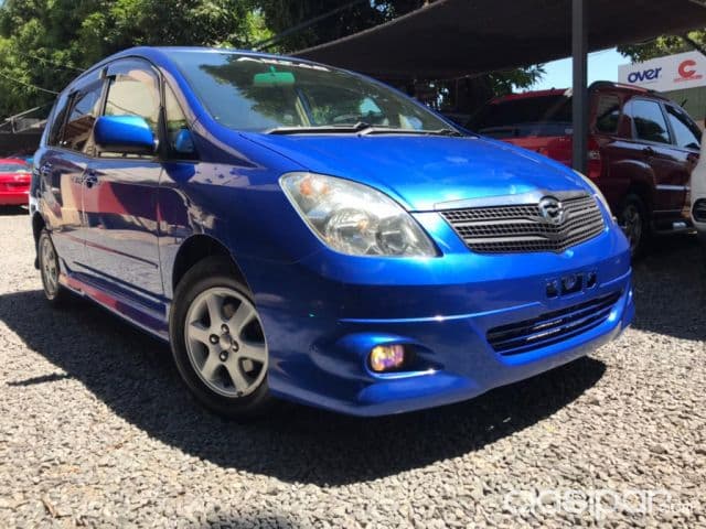 Toyota Spacio 2001