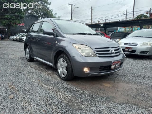 Toyota Ist 2005
