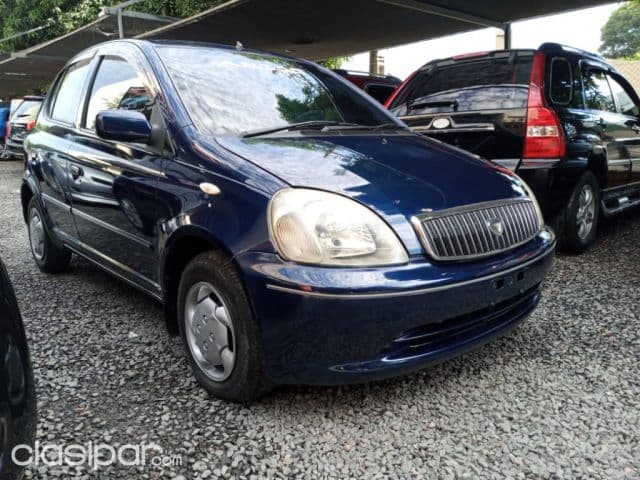 Toyota Vitz 2000