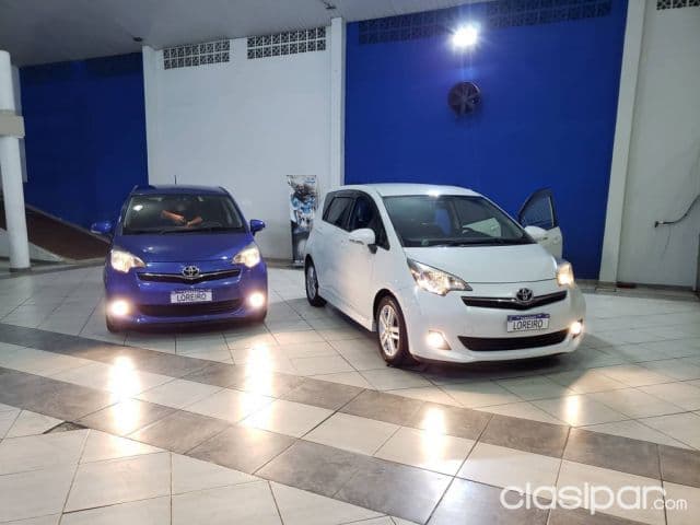 Toyota Ractis 2010
