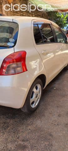 Toyota Vitz 2006