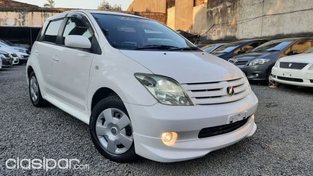 Toyota Ist 2005
