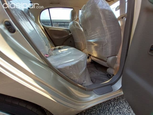 Toyota Platz 2003