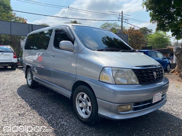 Toyota Hiace 2000