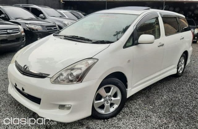 Toyota Wish 2005