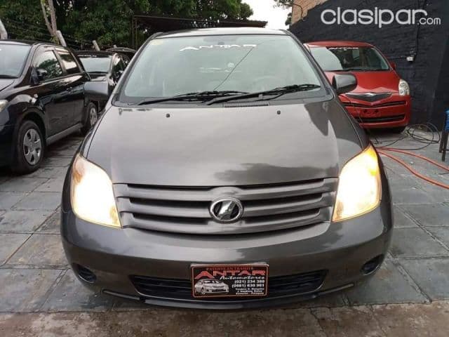 Toyota Ist 2005