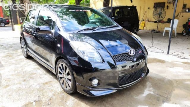 Toyota Vitz 2005