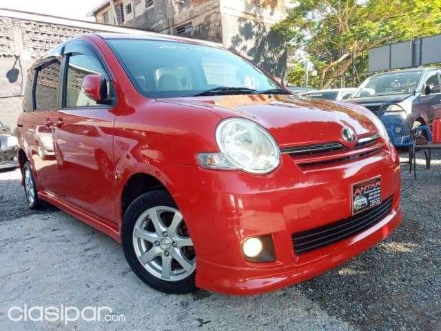 Toyota Sienta 2008