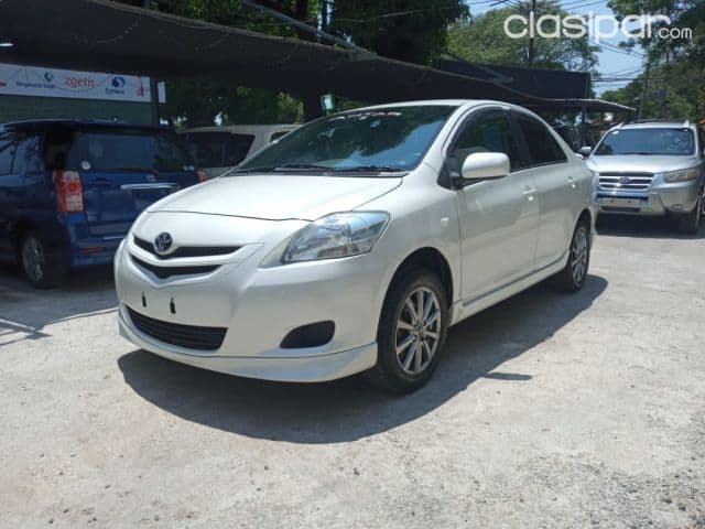 Toyota Belta 2008