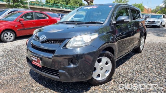 Toyota New Ist 2011