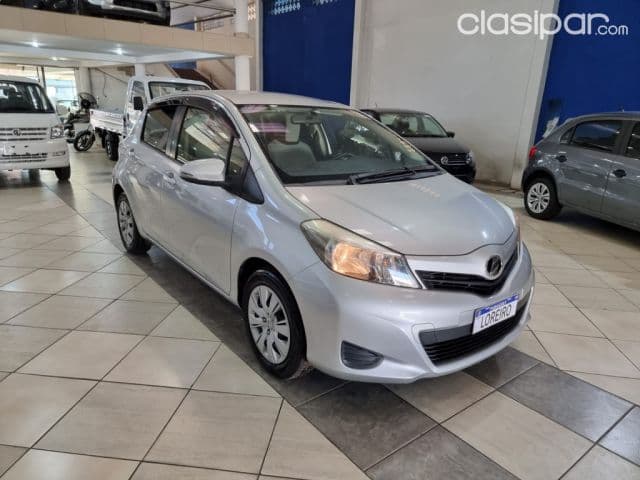 Toyota Vitz 2011