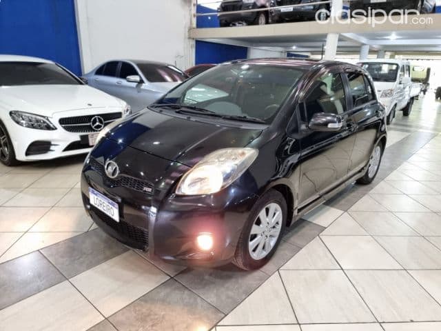 Toyota Vitz 2010