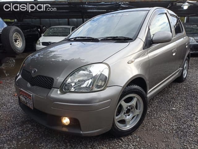 Toyota Vitz 2004