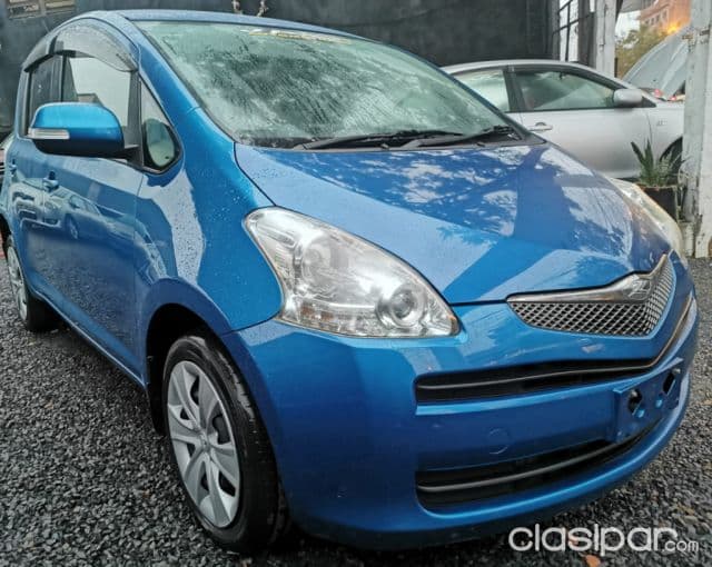 Toyota Ractis 2009