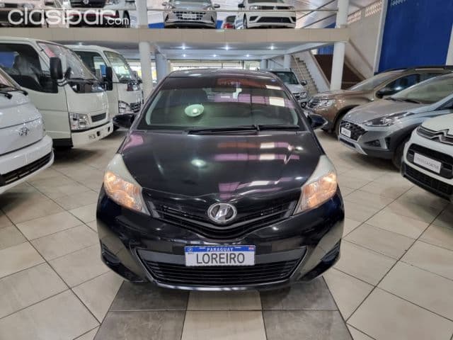 Toyota Vitz 2013