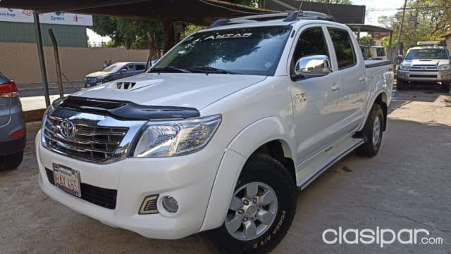 Toyota Hilux 2014