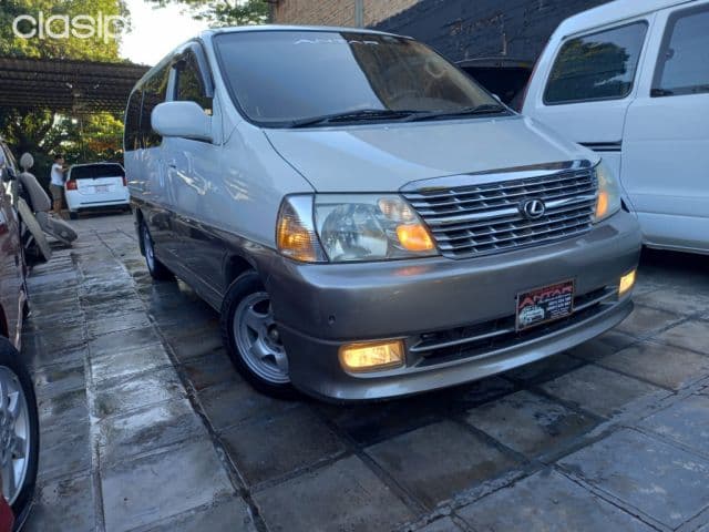 Toyota Gran Via 2000
