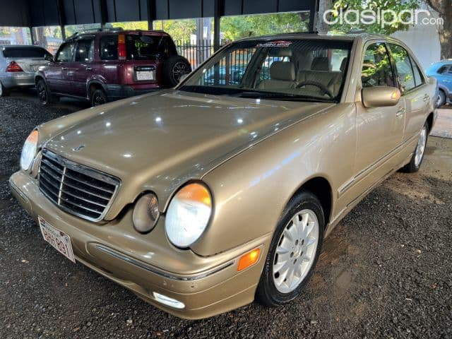 Mercedes-Benz E 320 2001