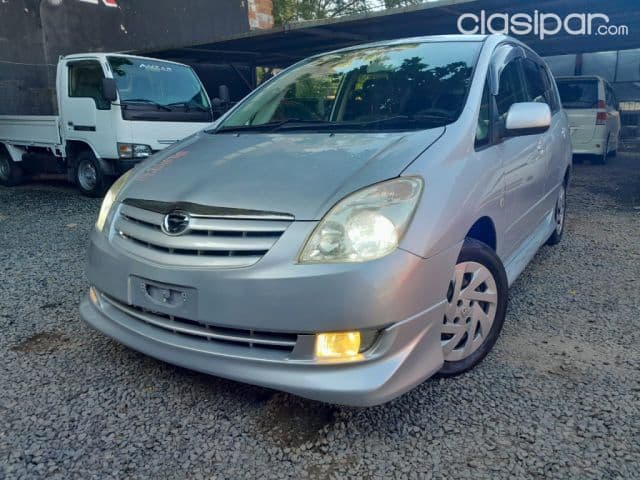 Toyota Spacio 2003