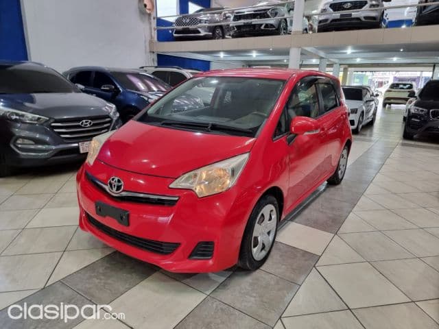 Toyota New Ractis 2010
