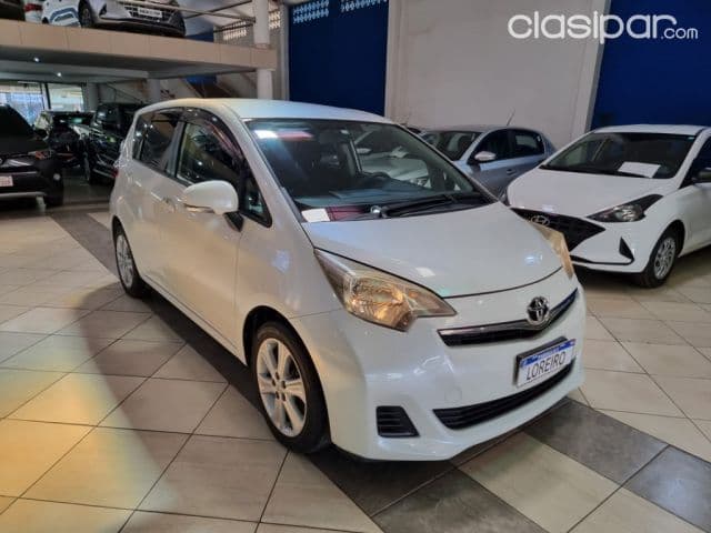 Toyota New Ractis 2010