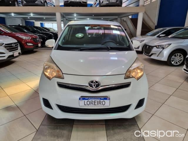 Toyota New Ractis 2010