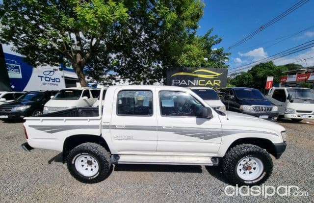 Toyota Hilux 2000