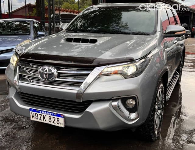 Toyota Fortuner 2017
