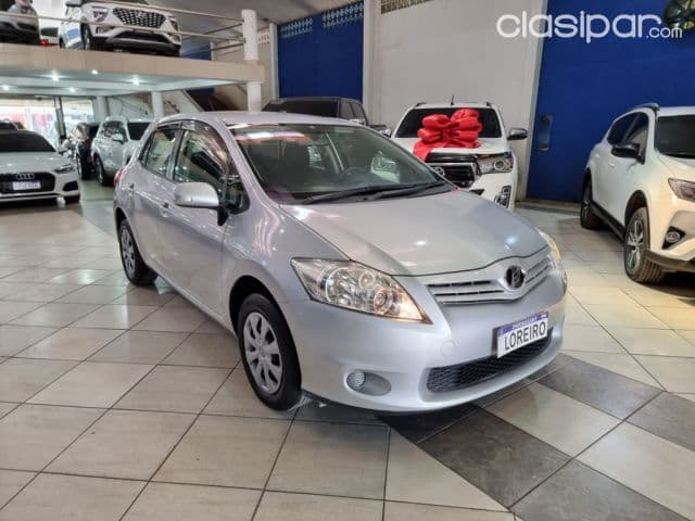Toyota Auris 2010