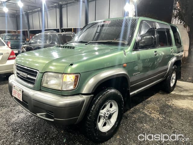 Isuzu Trooper 2000