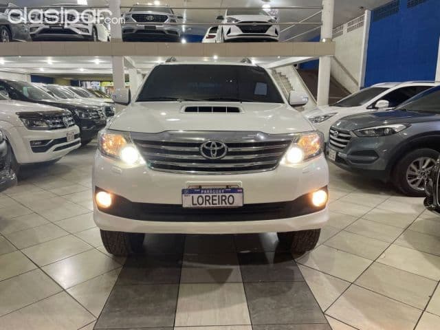 Toyota Fortuner 2014