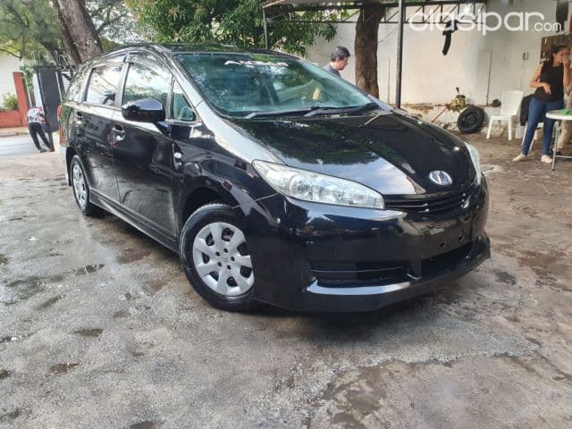 Toyota Wish 2009