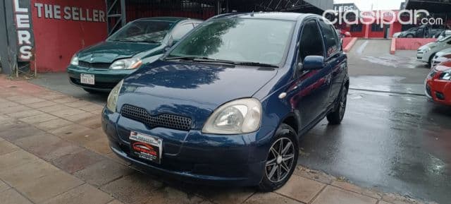 Toyota Vitz 2000