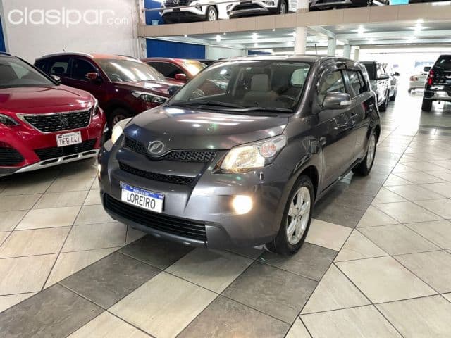 Toyota New Ist 2010