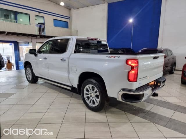 Chevrolet Silverado 2023