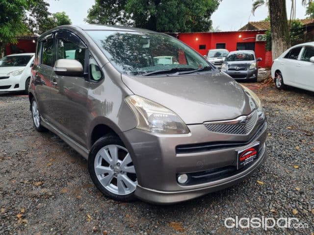 Toyota New Ractis 2006