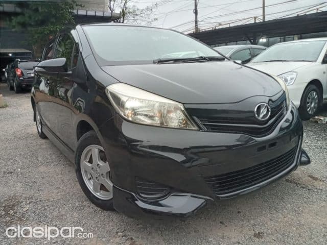 Toyota Vitz 2012