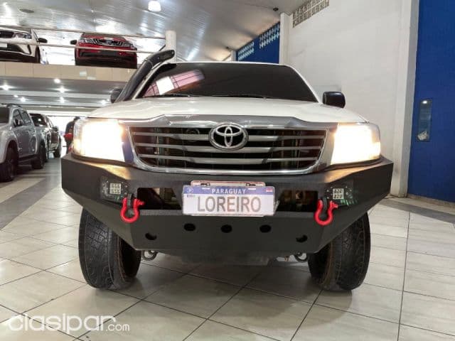 Toyota Hilux 2015