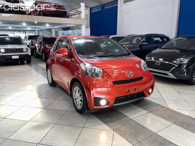 Toyota Iq 2010
