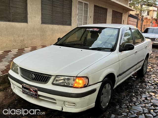Nissan Sunny 2001