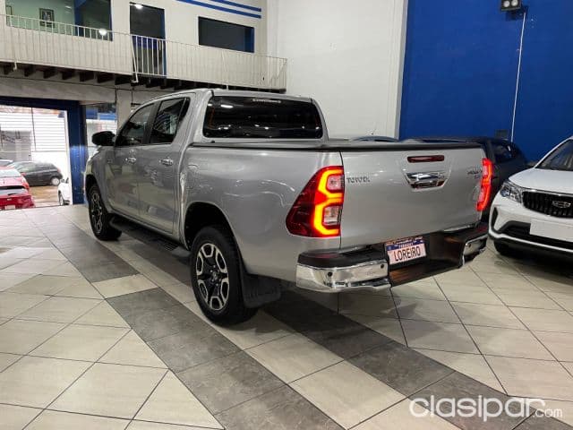 Toyota Hilux 2022